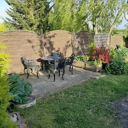 Kleines Ferienhaeuschen Apartment Kritzmow Exterior photo